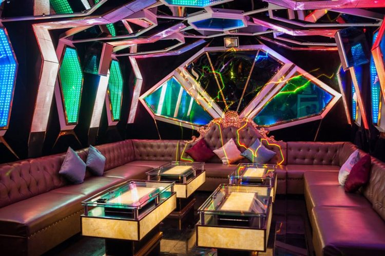 hình ảnh karaoke đẹp giá rẻ 4