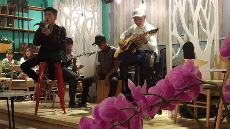 thiết kế quán cafe tại Thủ Dầu Một Bình Dương 10