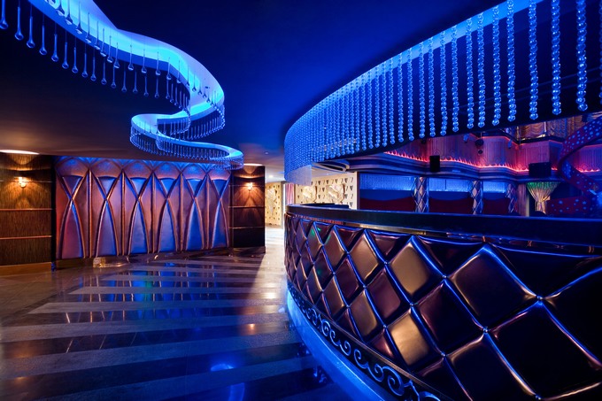thiết kế nội thất quán bar