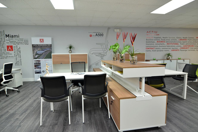 xây dựng showroom