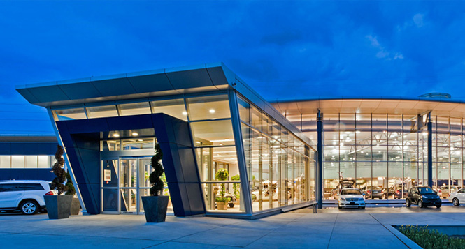 thiet ke thi cong showroom oto 8