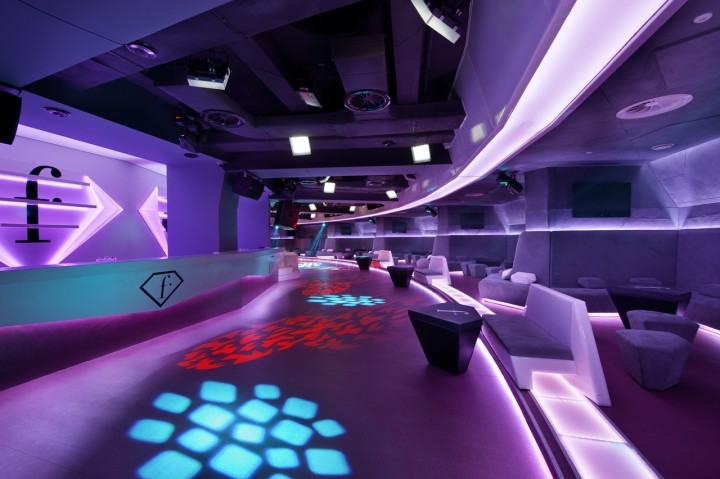 thiet ke thi cong cafe club 6