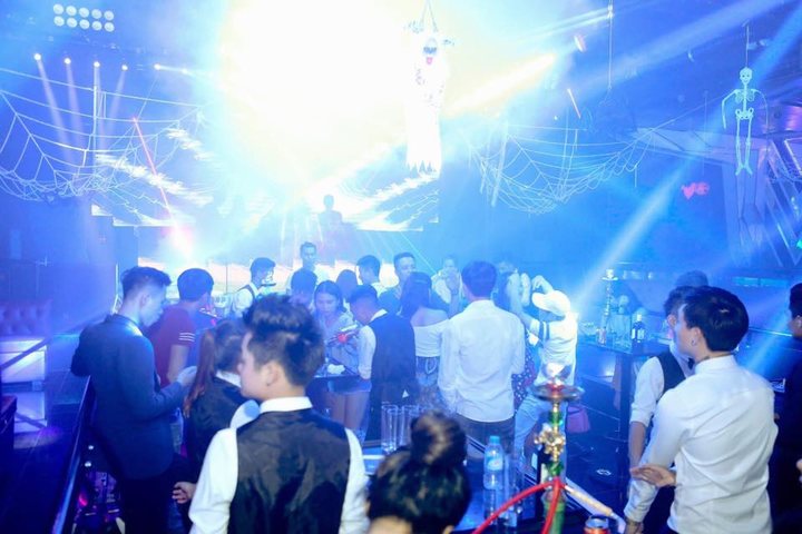 thiết kế âm thanh ánh sáng độc đáo