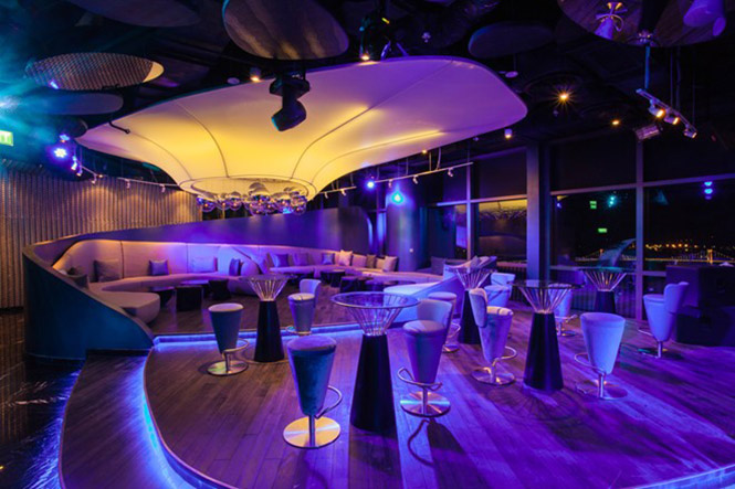 nội thất bar club đẹp