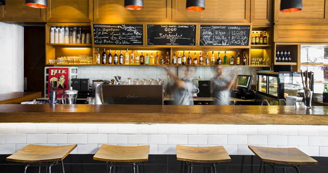 thiết kế thi công cafe bar