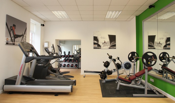 Thiết kế thi công nội thất phòng gym 1