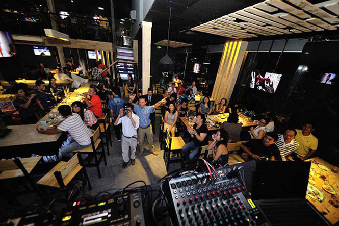 thiet ke beer club dep