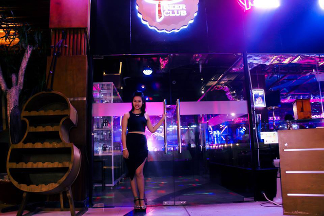 xây dựng quán bar