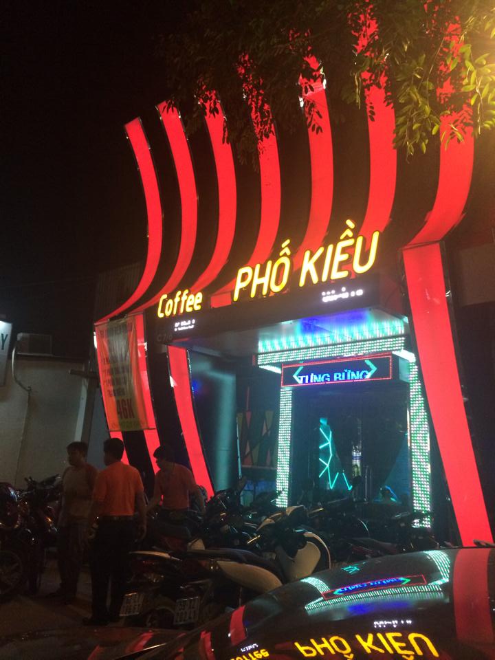 thiet ke beer club