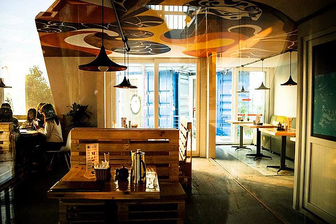 thi cong quan cafe