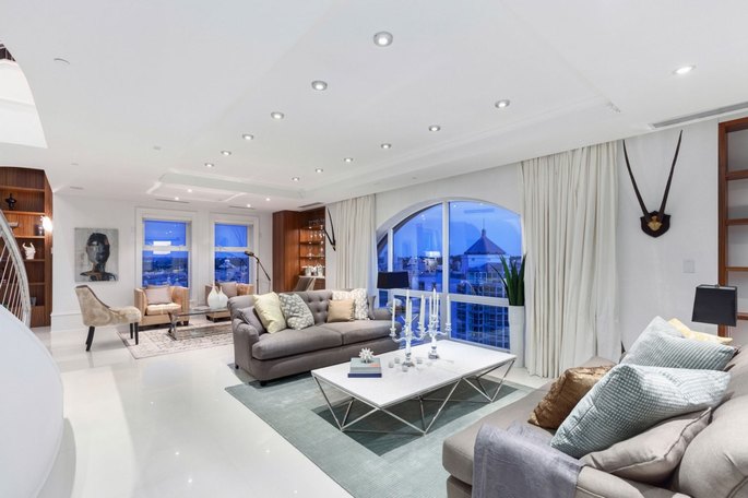 Xây dựng nội thất phòng khách căn hộ Penthouse 4