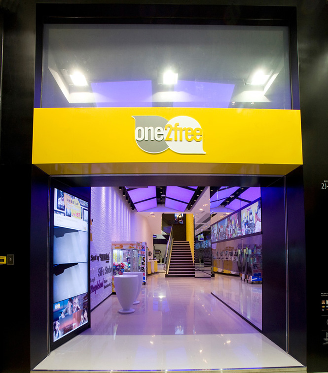 Thiết kế shop,thi công shop điện thoại 