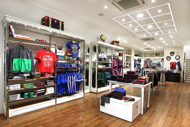 thiết kế nội thất shop