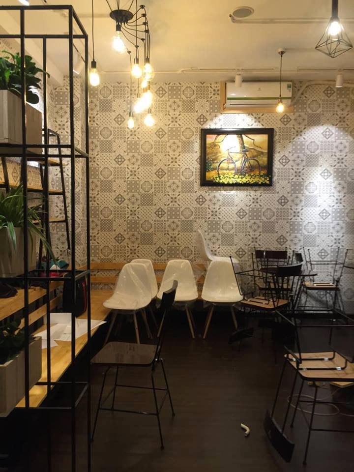 thiết kế bàn ghế quán cafe
