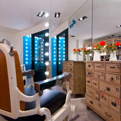 Thiết kế thi công nội thất Salon tóc mới lạ